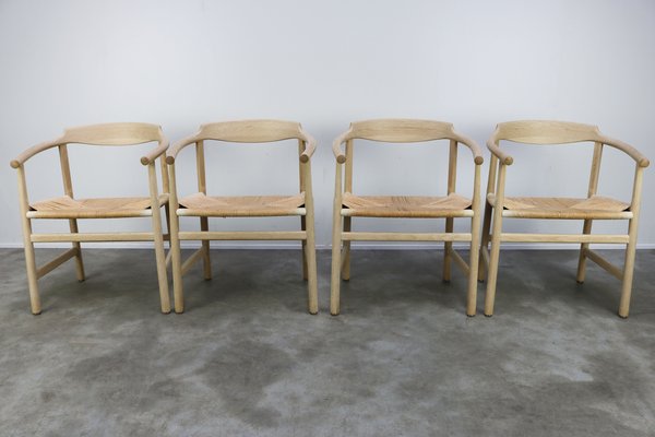 PP75 Dining Table & 4 PP205 Chairs by Hans J. Wegner for PP Møbler, 1980s PP75 Dining Table & 4 PP205 Chairs by Hans J. Wegner for PP Møbler, 1980s