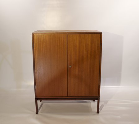 M40 Mahogany Cabinet By Henning Jensen Torben Waleur For Munch