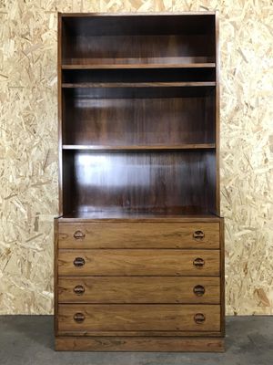 Dänischer Vintage Schrank aus Teak & Palisander bei Pamono Vintage Regal aus Holz, 1970er bei Pamono kaufen