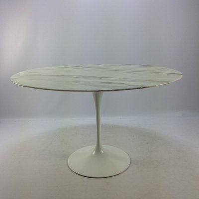 Vintage Marble Dining Table By Eero Saarinen For Knoll International Vintage Marble Dining Table By Eero Saarinen For Knoll International 2