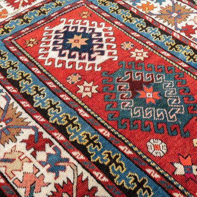 Antiker Russischer Teppich 1900er Bei Pamono Kaufen