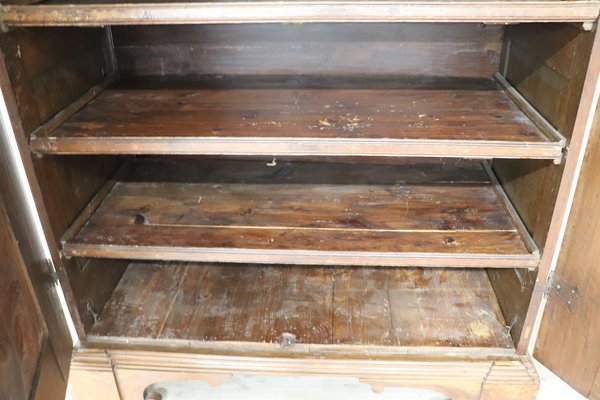 Armoire Ancienne En Noyer Massif – Meuble De Caractère – Occasion