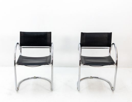 Bauhaus Black Leather And Chrome Chairs 1972 Set Of 2 For Sale