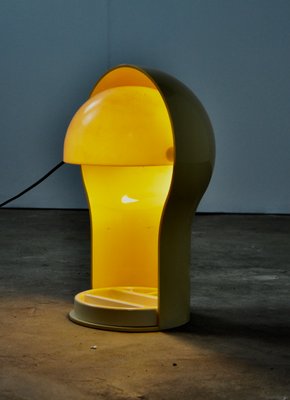 speer melk Intens Vintage Table Lamp by Vico Magistretti for Artemide, 1960s for sale at  Pamono