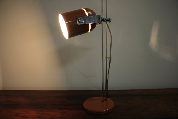 lux desk lamp