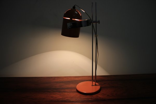 lux desk lamp