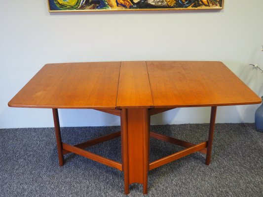Mesa de comedor abatible Mid-Century de teca de McIntosh en venta en ... Mesa de comedor abatible Mid-Century de teca de McIntosh en venta en ...