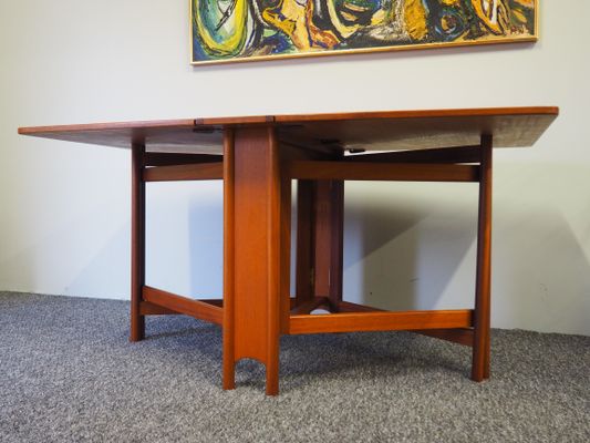 Mesa de comedor abatible Mid-Century de teca de McIntosh en venta en ... Mesa de comedor abatible Mid-Century de teca de McIntosh en venta en ...