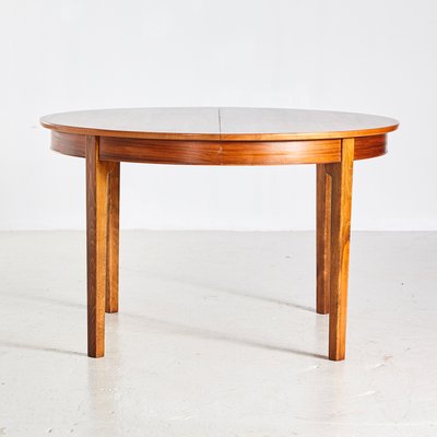 Round Vintage Danish Walnut Dining Table 1960s Round Vintage Danish Walnut Dining Table 1960s