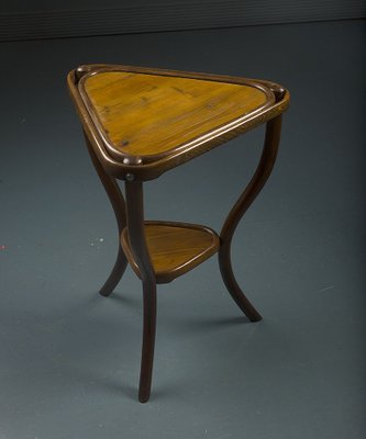 Antique No 4 Triangular Side Table From Thonet