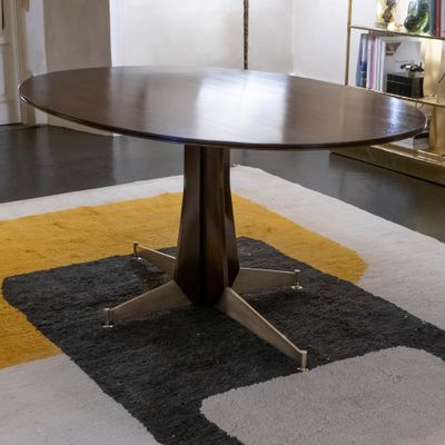Mesa de comedor italiana moderna ovalada, años 50 en venta en Pamono Mesa de comedor italiana moderna ovalada, años 50 en venta en Pamono
