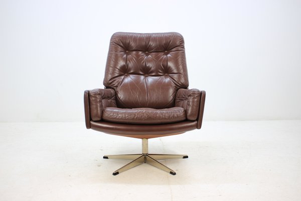Vintage Danish Leather Swivel Chair Vintage Danish Leather Swivel Chair