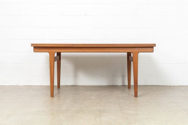 Modern Extendable Dining Table By Henning Kjærnfulf For Vejle Moebelfabrik