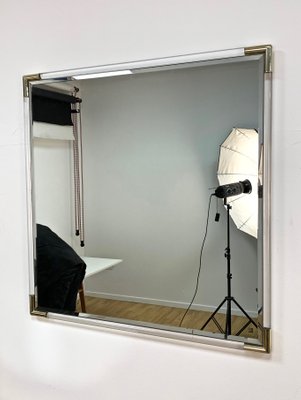 Angeschragter Quadratischer Vintage Spiegel Aus Plexiglas 1970er For Sale At Pamono