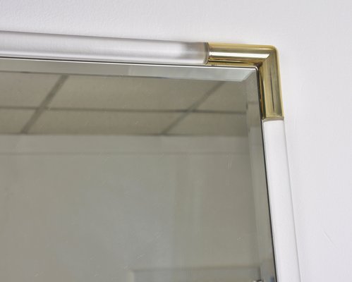 Angeschragter Quadratischer Vintage Spiegel Aus Plexiglas 1970er For Sale At Pamono