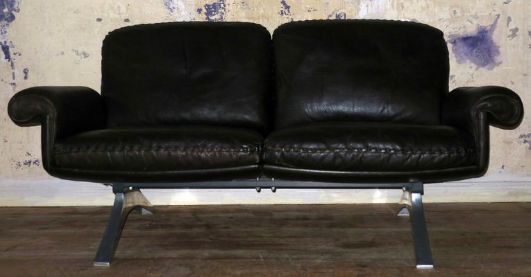 Model Ds 31 Dark Brown Leather Sofa From De Sede 1970s