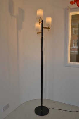 Floor lamp with three shades outlet