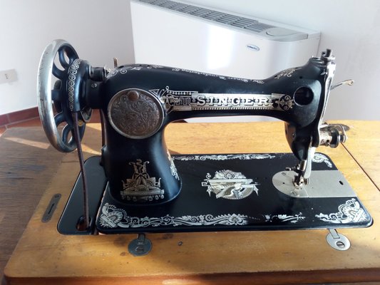 Antique Sphinx Sewing Machine From Singer 1929 For Sale At Pamono