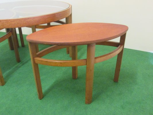 Vintage Teak Round Coffee Table With 3 Oval Nesting Tables