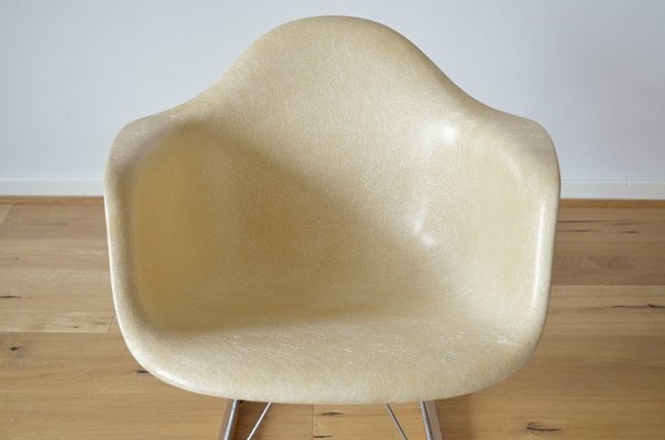 Fiberglass Rar Rocking Chair By Charles Ray Eames For Herman Miller 1960s For Sale At Pamono