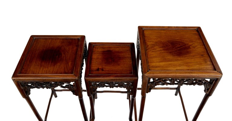 19th Century Chinese Carved Hardwood Nesting Tables For At Pamono - Chinese Carved Coffee Tables 19th Century Chinese Carved Hardwood Nesting Tables For At Pamono - Chinese Carved Coffee Tables