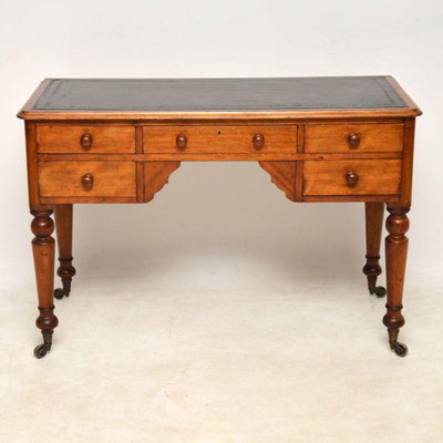 Antique Victorian Satin Birch Leather Top Desk For At Pamono Antique Victorian Satin Birch Leather Top Desk 1