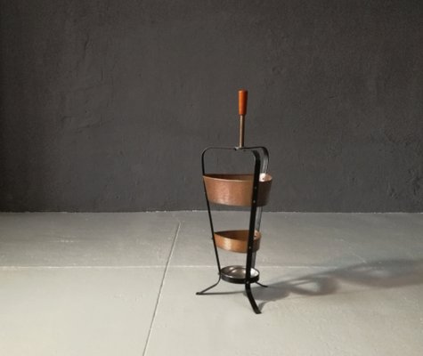 3 umbrella stand