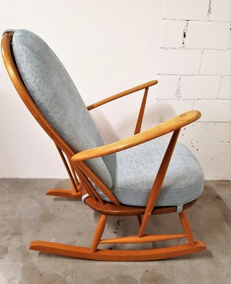 Vintage Windsor Grandfather Rocking Chair By Lucian Ercolani For