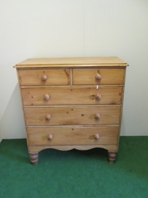 Antique Victorian British Pine Dresser For Sale At Pamono