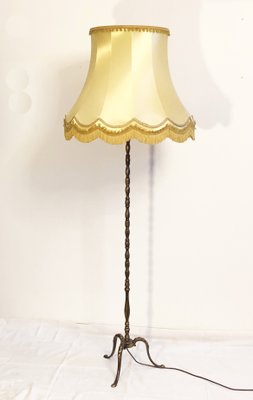 Neoclassical French Brass Floor Lamp 1935 For At Pamono Neoclassical French Brass Floor Lamp, Antique French Brass Floor Lamp
