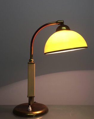 art table with light