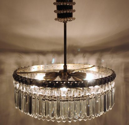 Set of Five Doria Brass Light Fixtures, 4 Wall Lights and 1 Chandelier, 1960 Set of Five Doria Brass Light Fixtures, 4 Wall Lights and 1 Chandelier, 1960