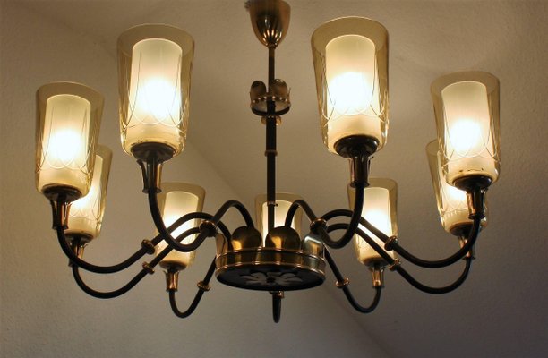 Nine light chandelier outlet