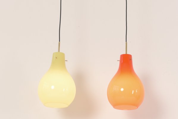 Italian Pendant Lights From Vistosi 1970s Set Of 2 Italian Pendant Lights From Vistosi 1970s Set Of 2