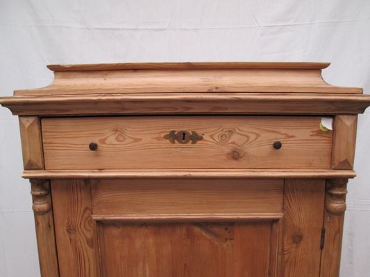 Small Antique Danish Pine Bonnetiere For Sale At Pamono