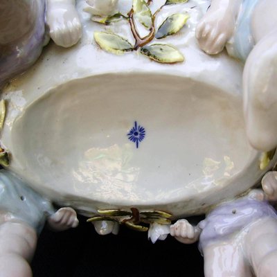 Antique Victorian majolica jardinière by Minton | Mayfair Gallery Antique Victorian majolica jardinière by Minton | Mayfair Gallery