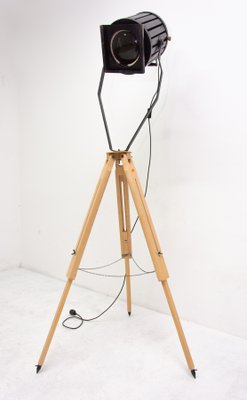 spotlight tripod floor lamp
