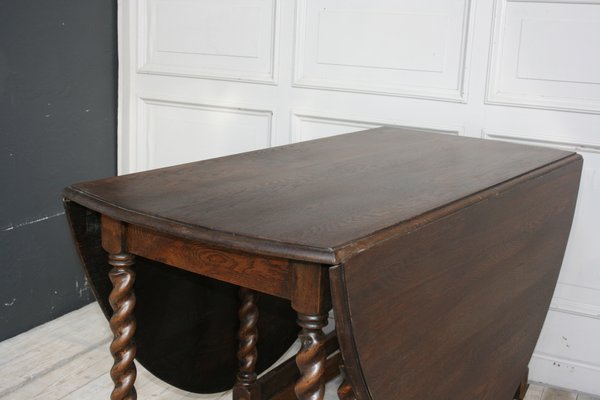 Oval Antique English Gateleg Table For Sale At Pamono