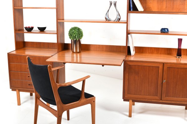 Mid Century Scandinavian Modern Teak Wall Unit Mid Century Scandinavian Modern Teak Wall Unit