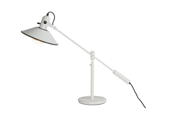 counterweight desk lamp