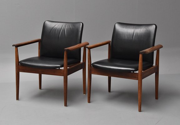 209 Diplomat Armchair by Finn Juhl for France S n France Daverkosen 1960s