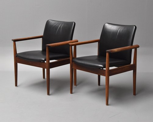 209 Diplomat Armchair by Finn Juhl for France & Søn / France