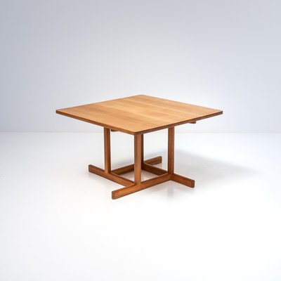 Model 5217 Oak Coffee Table By Børge Mogensen For Fredericia Model 5217 Oak Coffee Table By Børge Mogensen For Fredericia