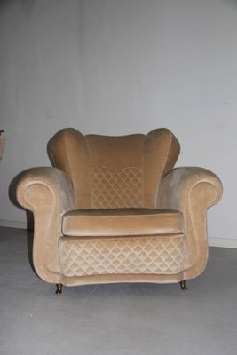 Mid Century Lounge Chair with Duck Beak Feet