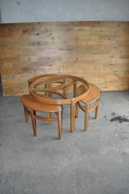 貴重 UK Vintage NATHAN Glass Nest Table Mid-Century Nesting Tables from Nathan, 1960s, Set of 3 for sale
