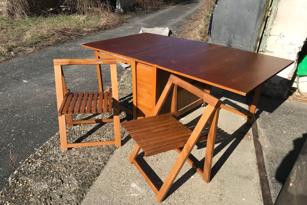 Klappbarer Esstisch & 2 Stühle, 1960er, 3er Set bei Pamono kaufen