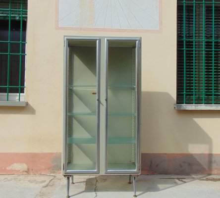 Vintage Medizinschrank Bei Pamono Kaufen