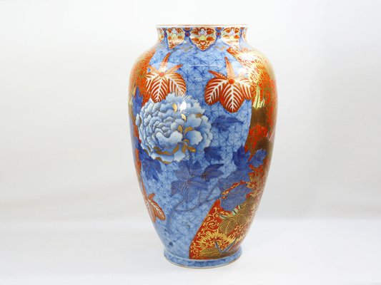 Antique Japanese Imari Porcelain Vase For Sale At Pamono
