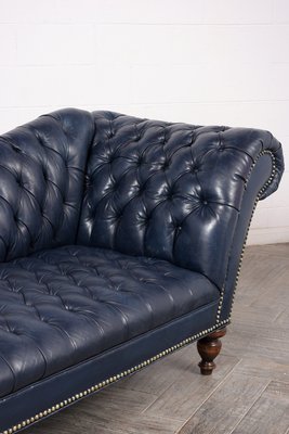 English Style Chesterfield Tufted Leather Sofa 1980s