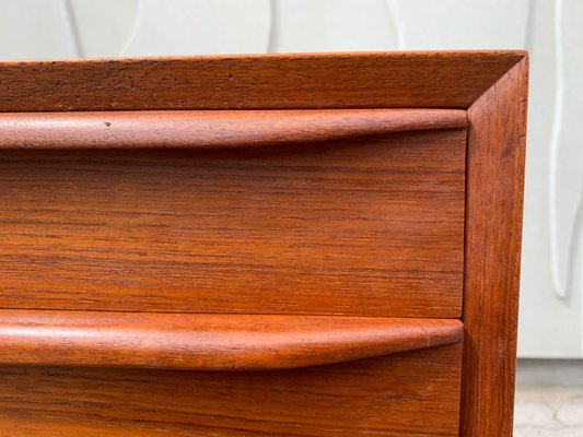 Vintage Danish Modern Teak Chest On Casters For Sale At Pamono